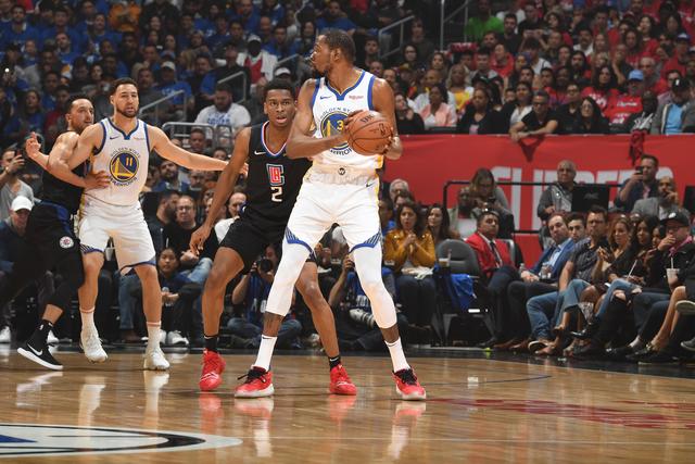 范迪克：取代克洛普非常艰巨但斯洛特干得很好